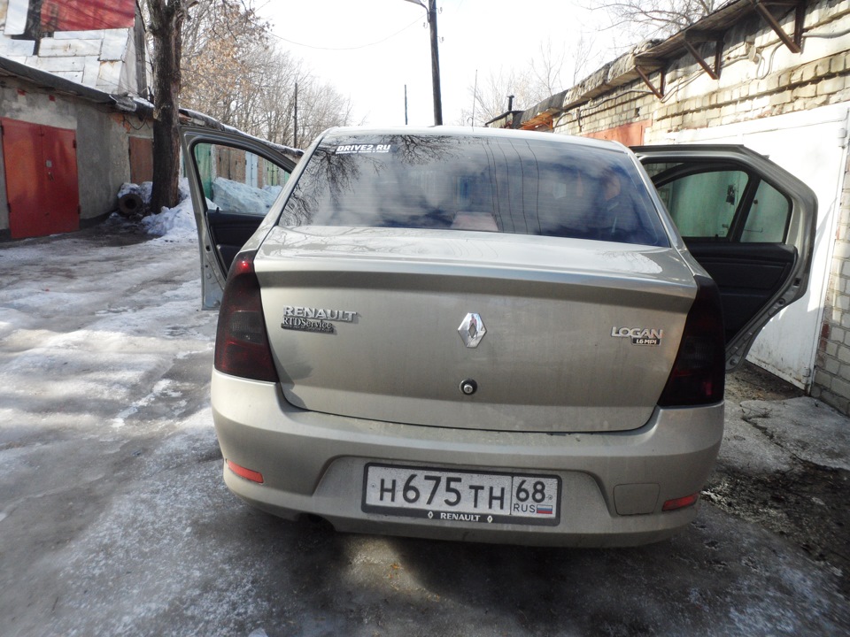 Фото в бортжурнале Renault Logan (1G)
