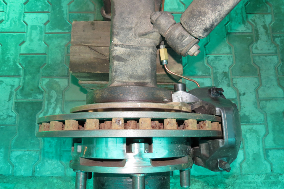 Фото в бортжурнале Мерсо-Газ W140-66