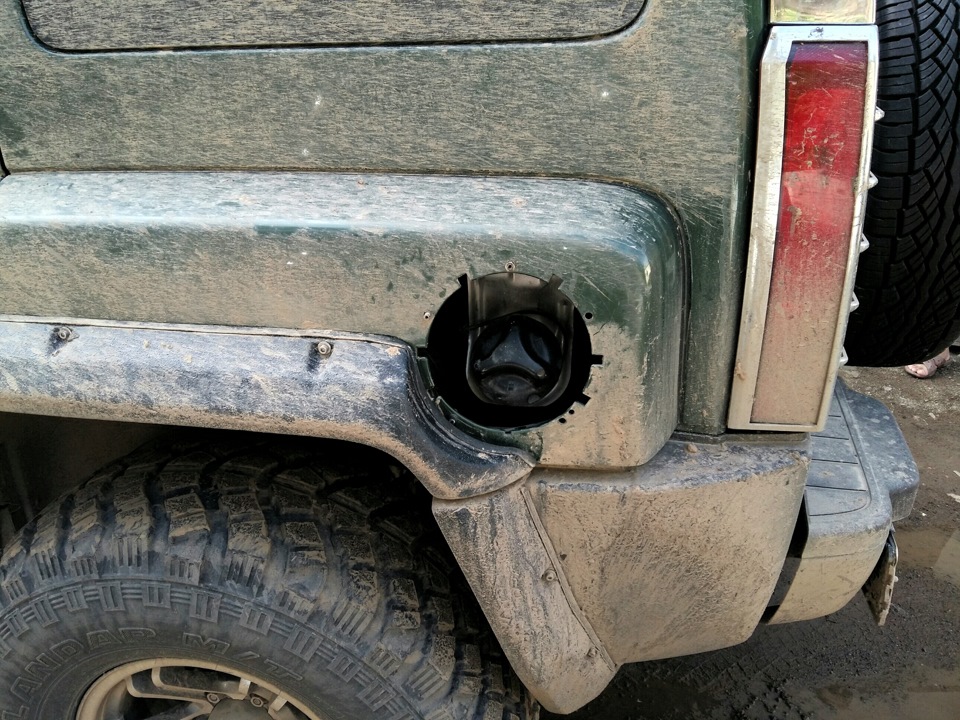 Фото в бортжурнале Hummer H3