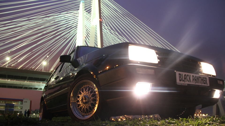 Volkswagen Golf GT Syncro Black Panther