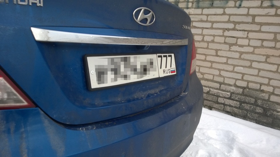 Задняя рамка RCS, внимание белым болтам! — Hyundai Solaris (1G)