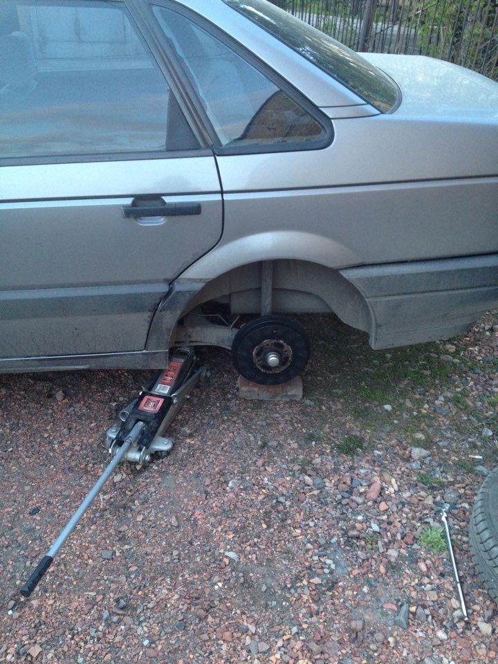 Фото в бортжурнале Volkswagen Passat B3