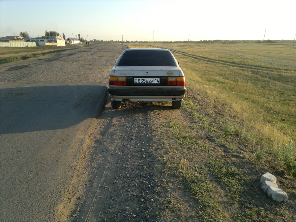 Фото в бортжурнале Audi 100 (C3)