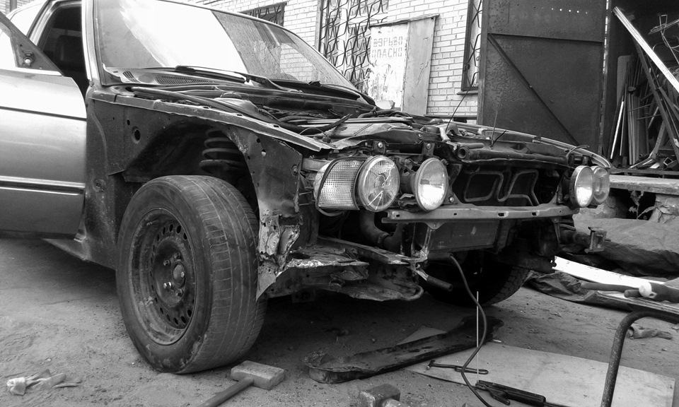 Фото в бортжурнале BMW 5 series (E34)