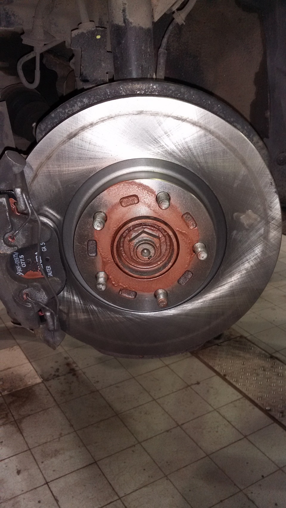 Новый сияющий диск) — Mazda 3 (1G) BK