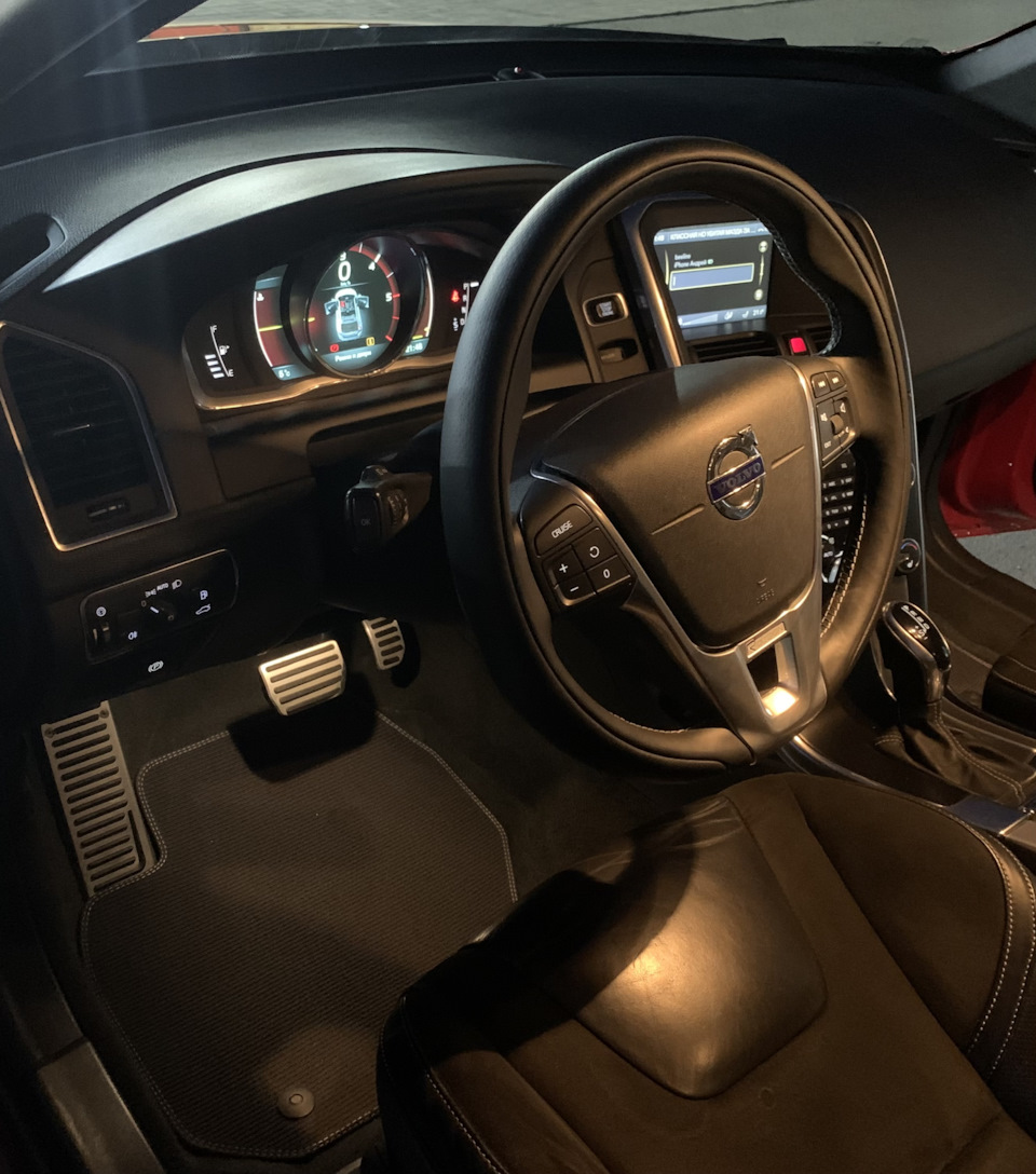 Фото в бортжурнале Volvo XC60 (1G)