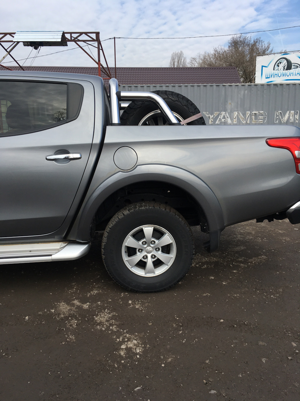 Фото в бортжурнале Mitsubishi L200 (5G)