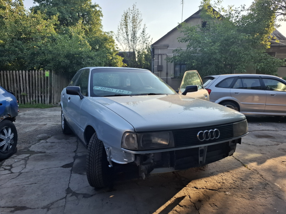 Авто после покраски — Audi 80 (B3)