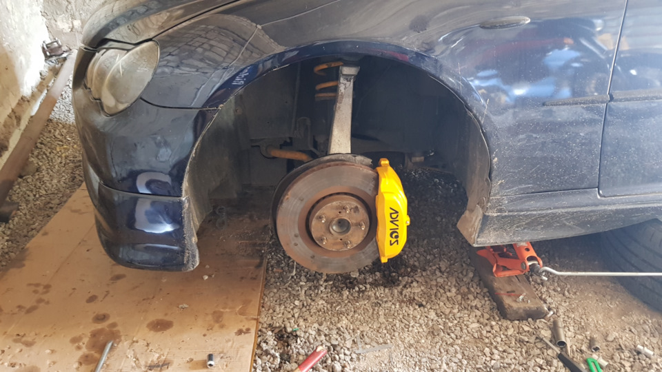 Фото в бортжурнале Toyota Mark X (GRX120)