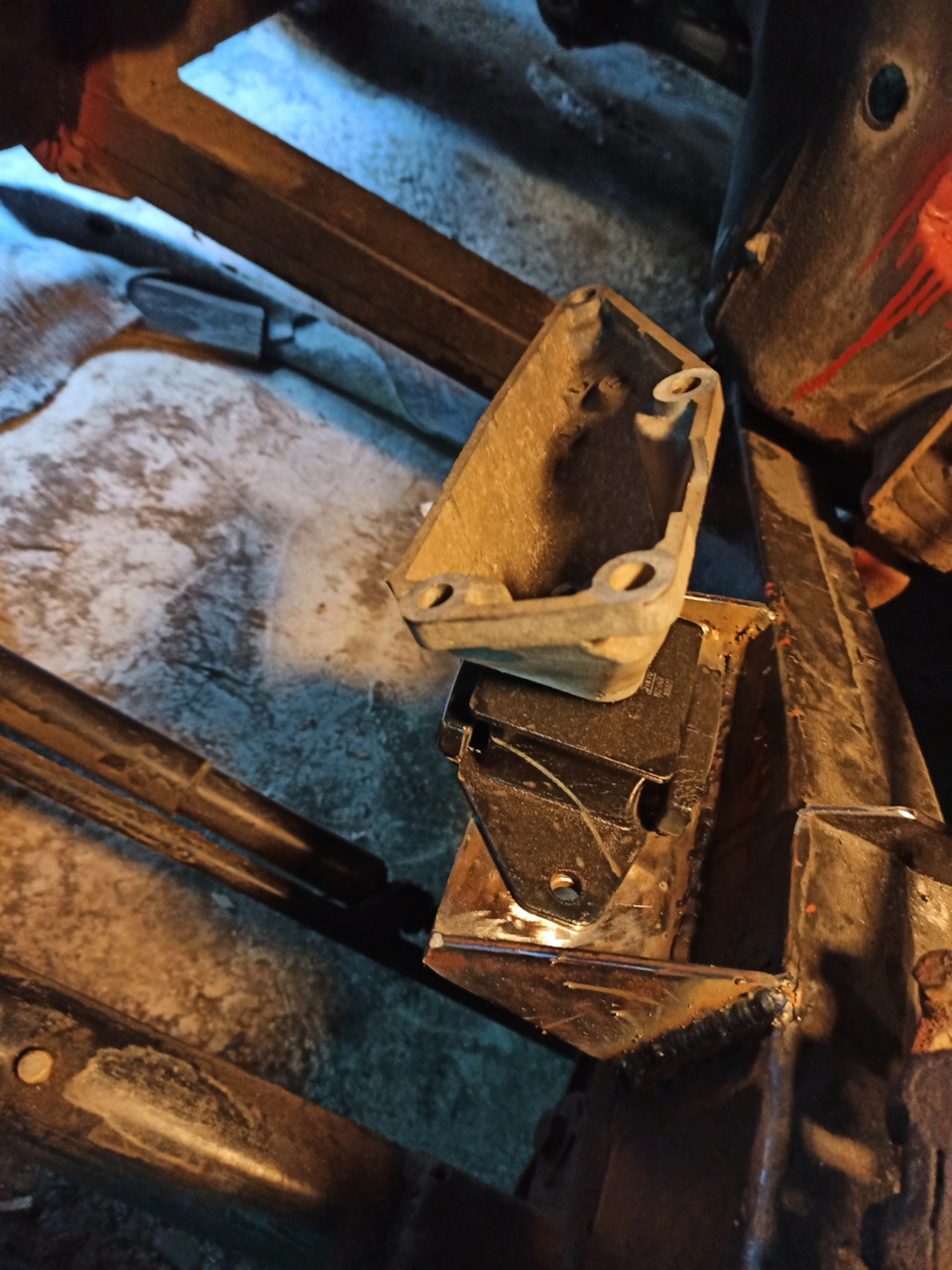 Фото в бортжурнале Land Rover Range Rover (1G)