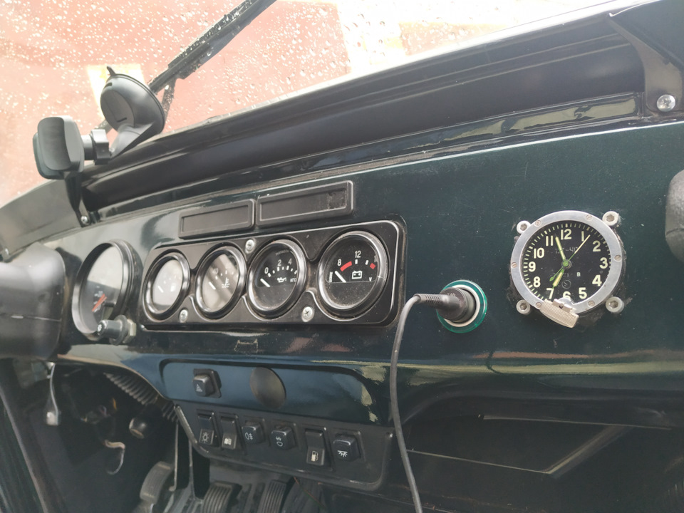 Ракурс с пассажирского сиденья — УАЗ 315195 Hunter