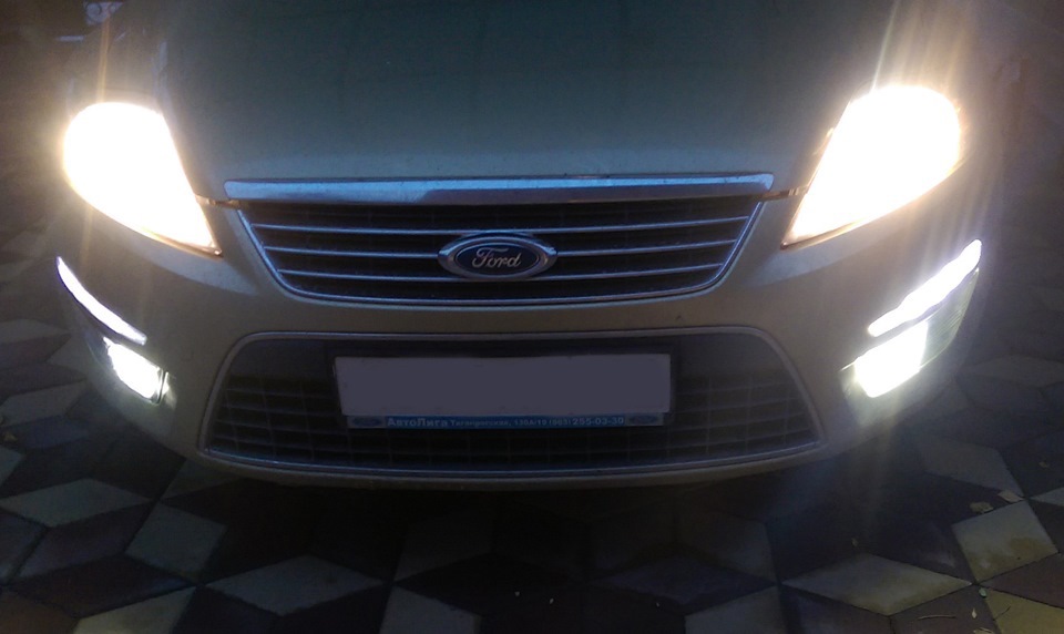 Фото в бортжурнале Ford Mondeo IV. Запчасти на фото: 550330