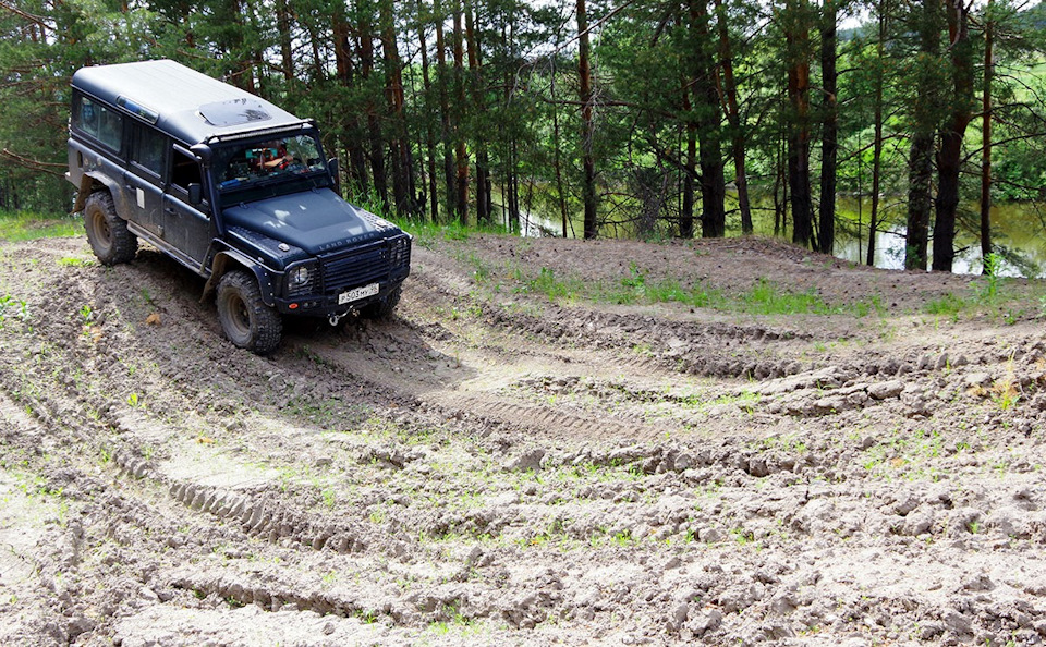Фото в бортжурнале Land Rover Defender (L315/L316)