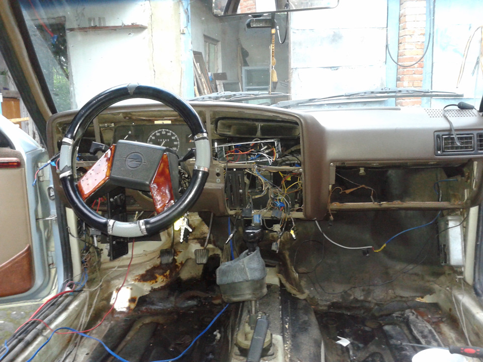 Фото в бортжурнале Opel Ascona C