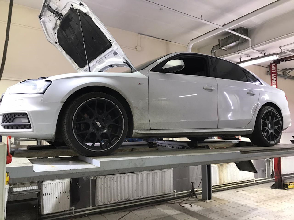 Фото в бортжурнале Audi A4 (B8)