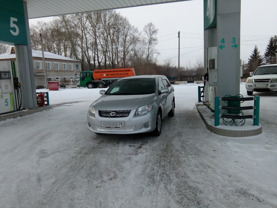 Фото в бортжурнале Toyota Corolla Fielder (E130)
