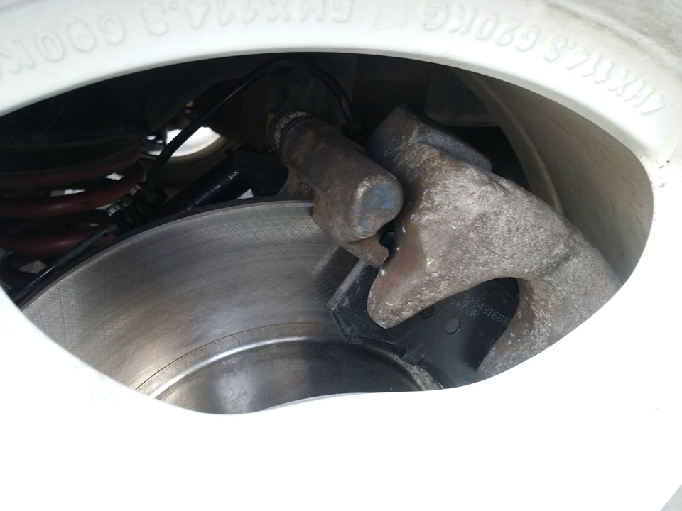 Фото в бортжурнале Renault Logan (1G)