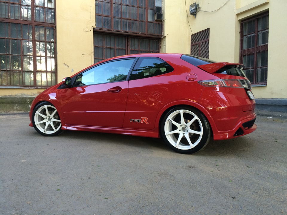 Фото в бортжурнале Honda Civic Type R (3G)