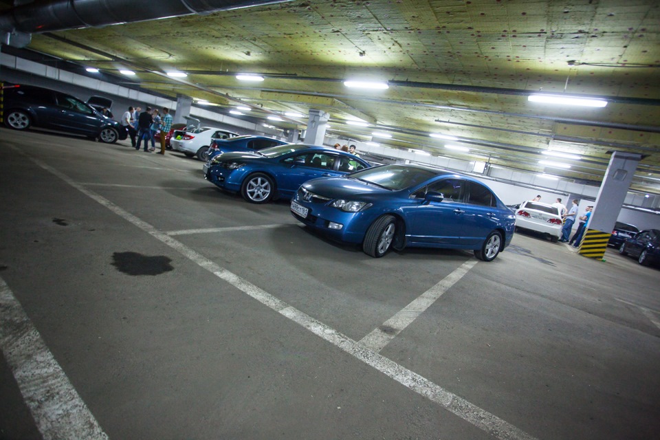 Фото в бортжурнале Honda Civic 4D (8G). Запчасти на фото: 353102