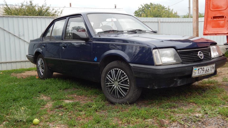 Opel Ascona 16SV. аська