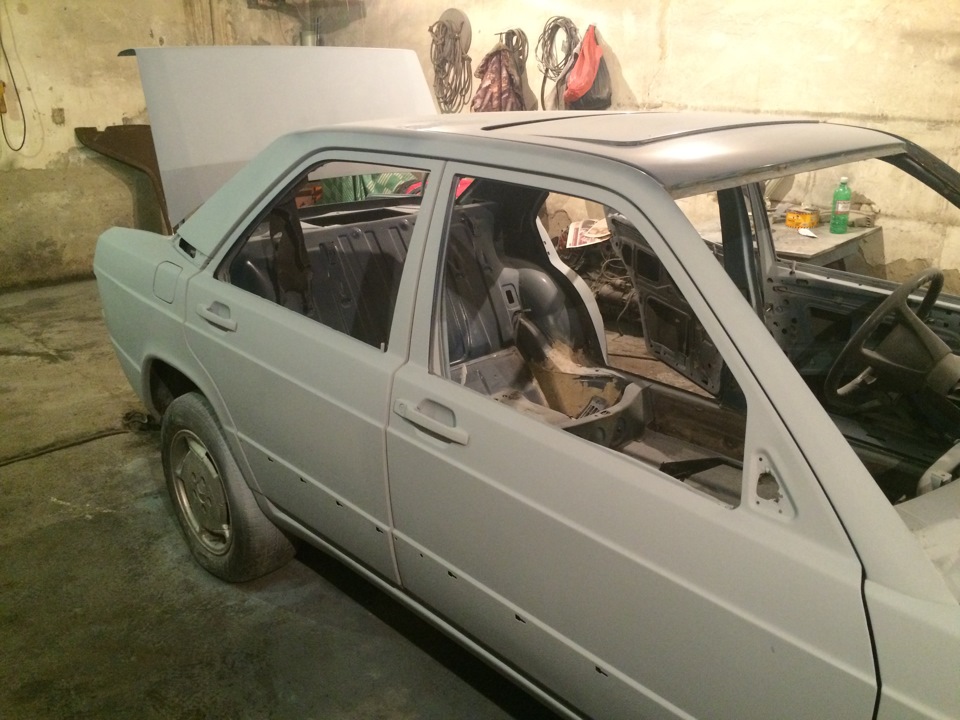 Фото в бортжурнале Mercedes-Benz 190 (W201)
