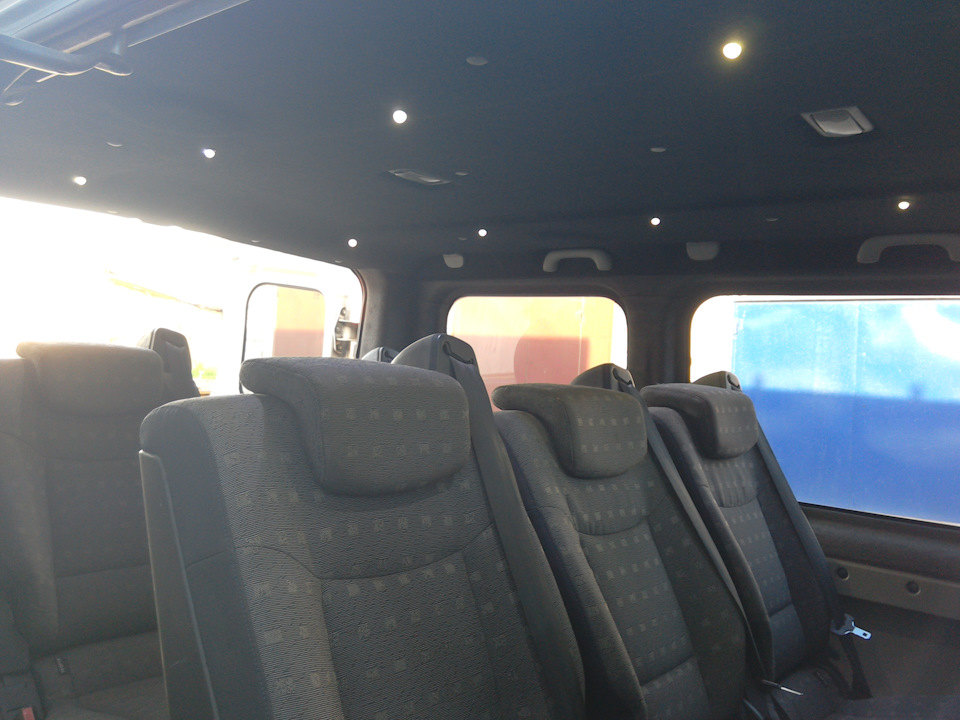 Фото в бортжурнале Opel Vivaro (1G)