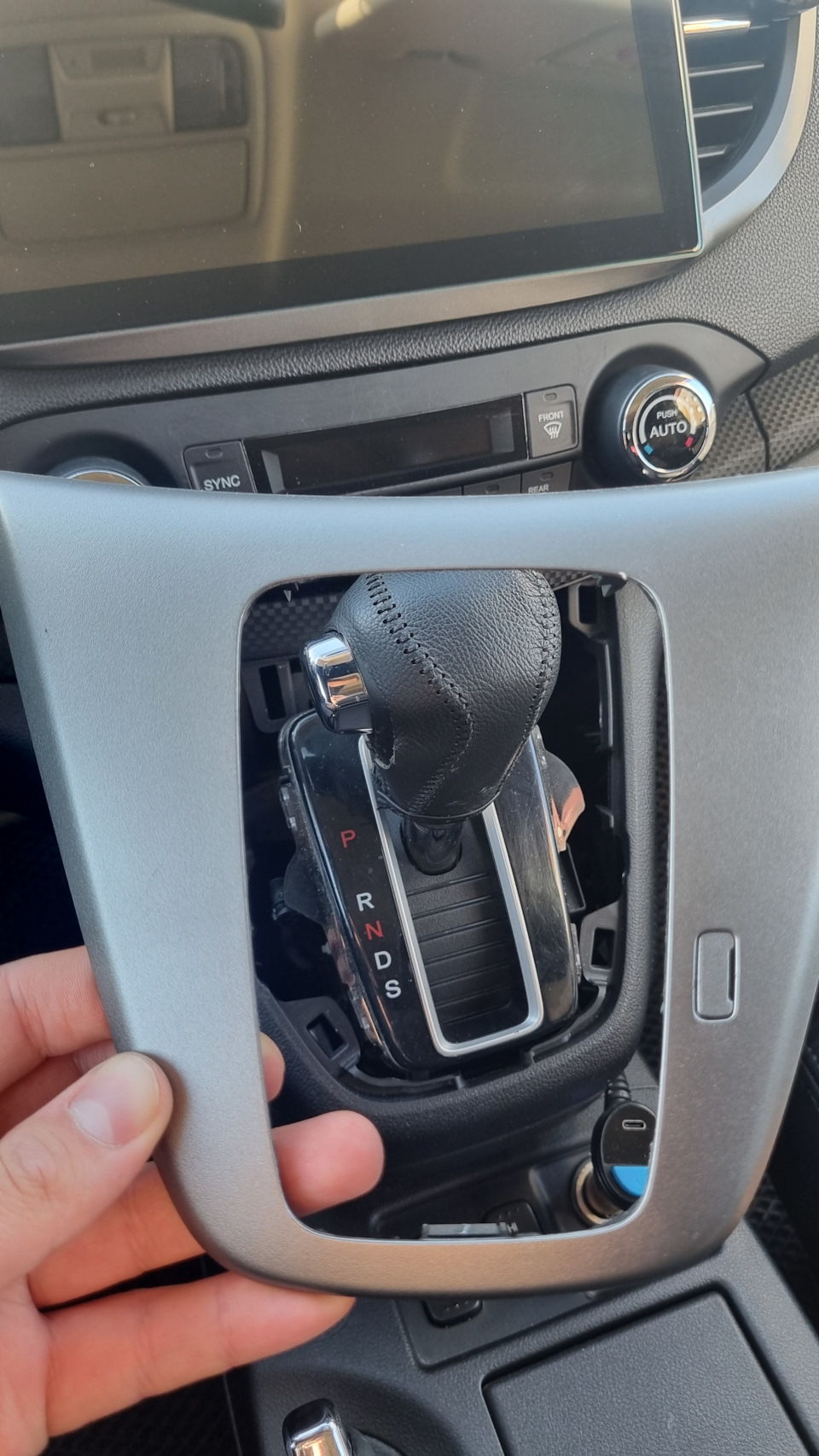 4 — Honda CR-V (RM)