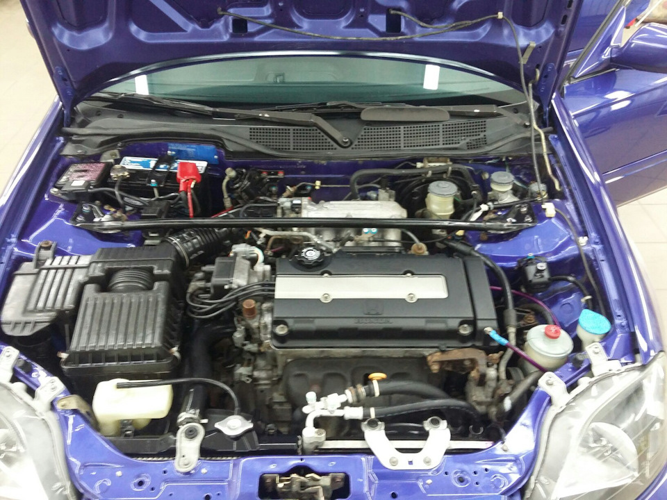 а так радует глаз) — Honda Civic Hatchback (6G)