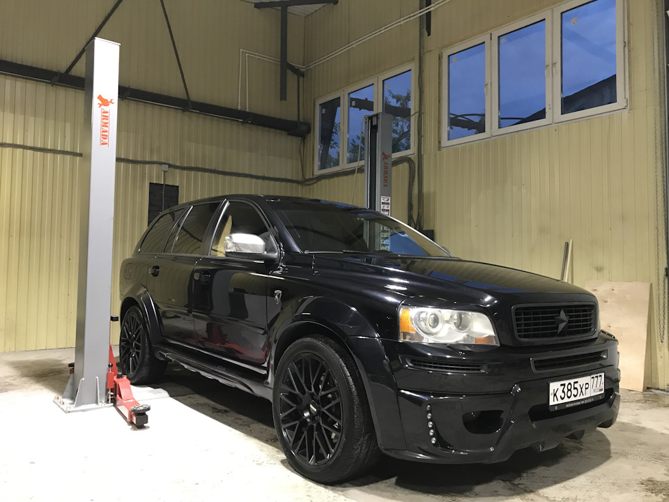 Фото в бортжурнале Volvo XC90 (1G)
