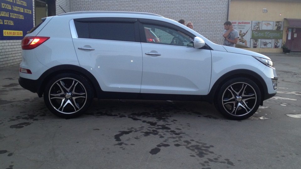 KIA Sportage Спортяга
