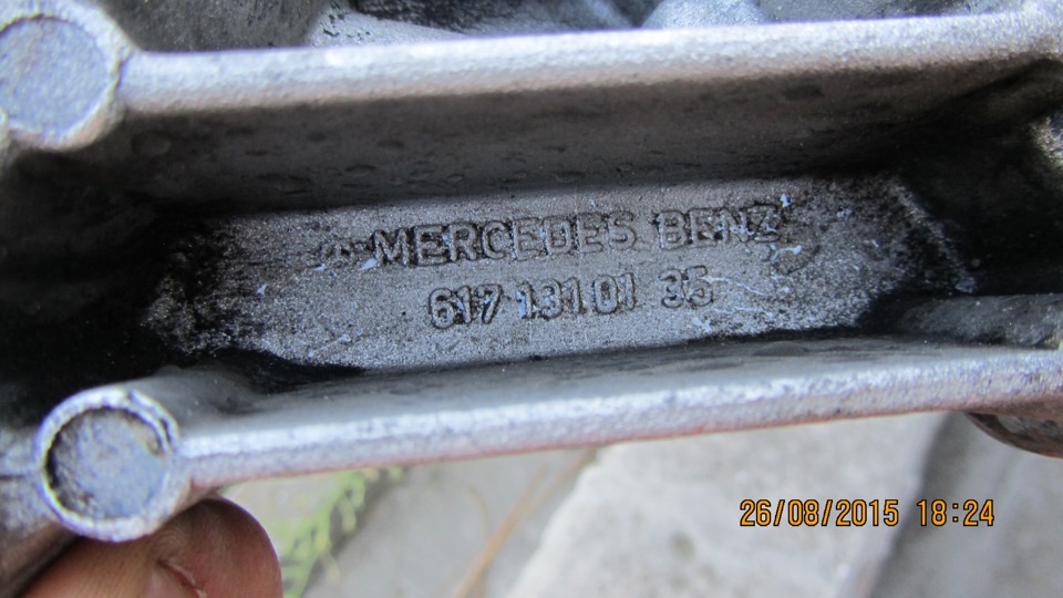 Фото в бортжурнале Mercedes-Benz W123. Запчасти на фото: A6171310135