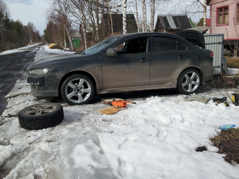 Колёса поставлены…но нах не съехать с места… — Mitsubishi Lancer X