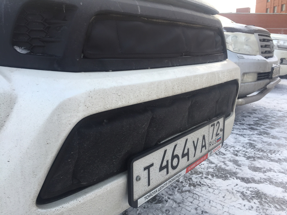 Фото в бортжурнале Toyota Hilux (8G)