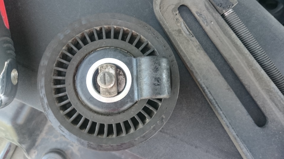 Новый кронштейн на ролике — Subaru Legacy (BL/BP)