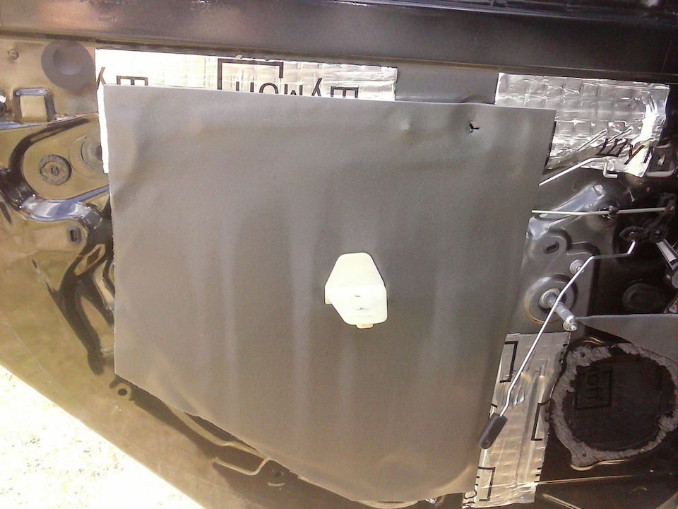 Фото в бортжурнале Renault Logan (2G)