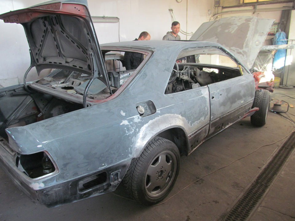 Фото в бортжурнале Mercedes-Benz E-Class Coupe (C124)