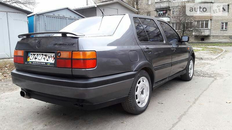 Фото в бортжурнале Volkswagen Vento