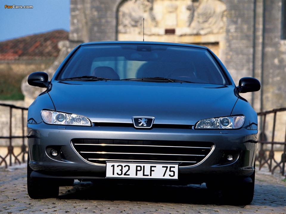 2003-2004 — Peugeot 406 Coupe