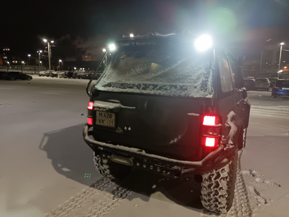 Фото в бортжурнале Mitsubishi Pajero (2G)