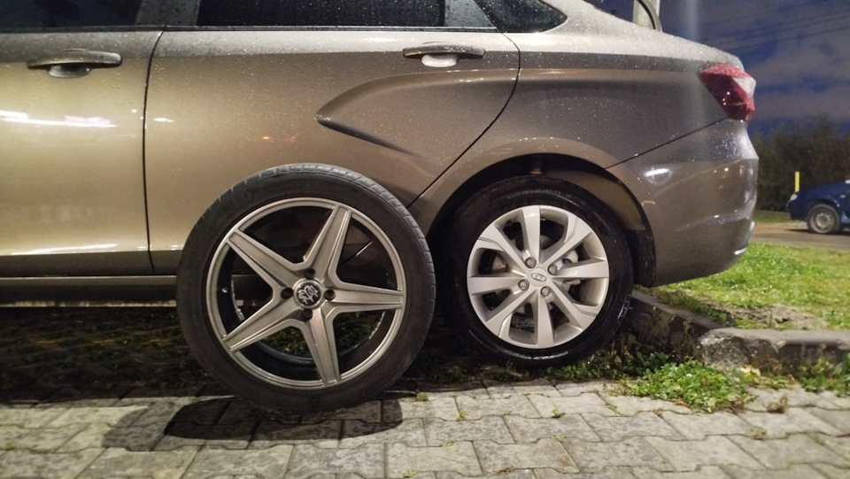 Фото в бортжурнале Lada Vesta (NG)