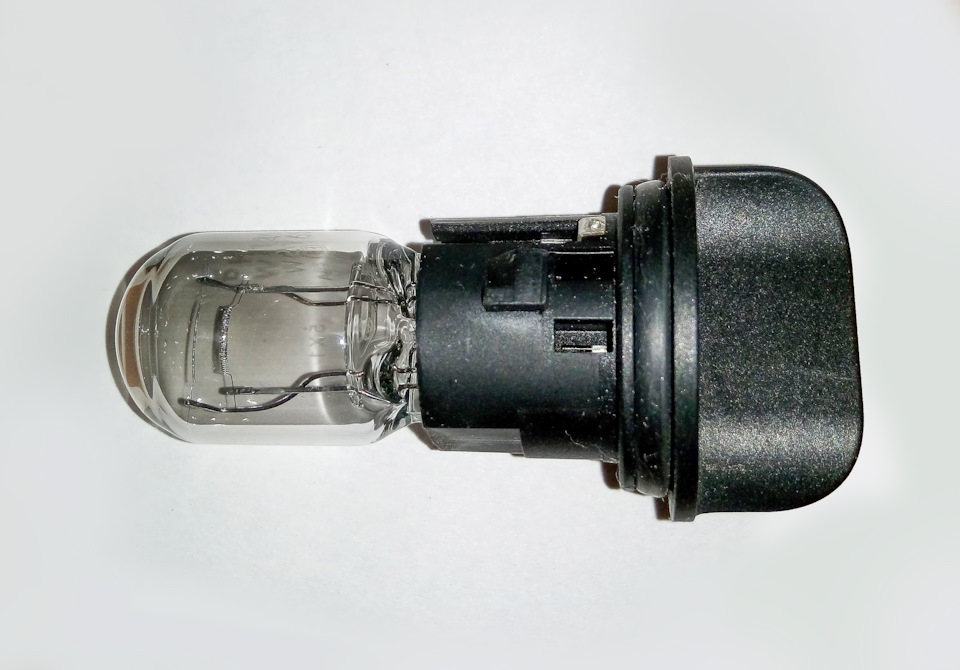 Стандартные лампочки Toshiba W21\5W потемнели, пора менять… — Opel Meriva (B)