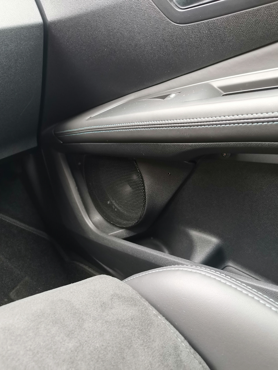Фото в бортжурнале Peugeot 3008 (2G)