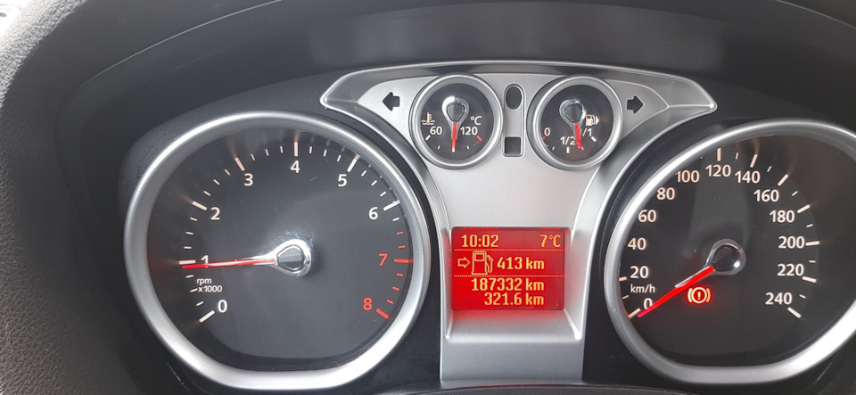 Фото в бортжурнале Ford C-Max I