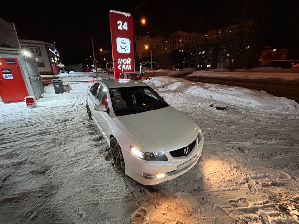 Март 2023 — Honda Accord (7G)