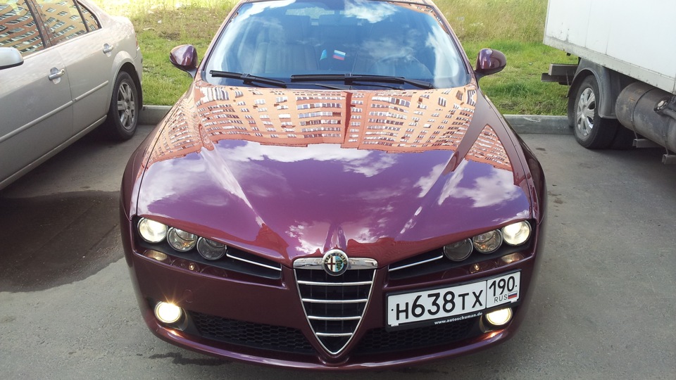 Alfa Romeo 159 Sportwagon sweet cherry