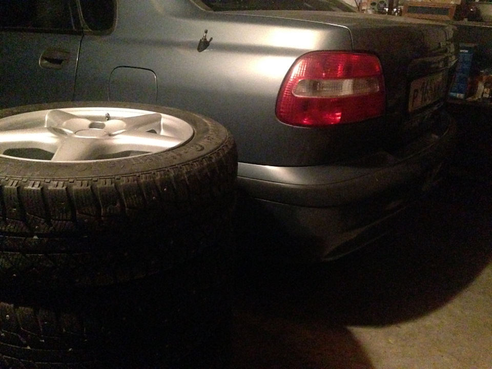 … — Volvo S40 (1G)
