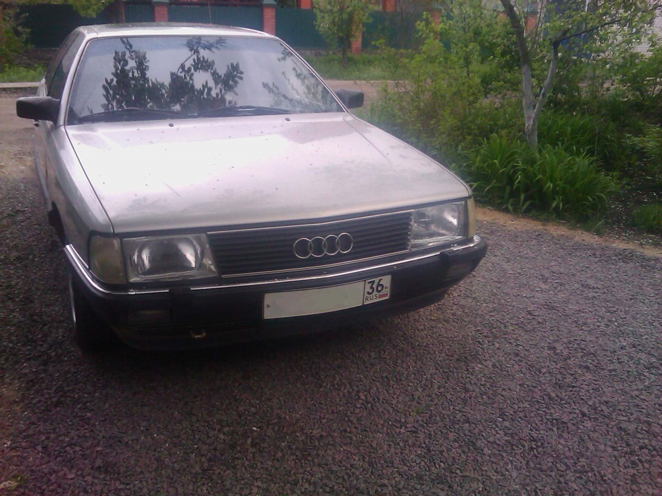Фото в бортжурнале Audi 100 (C3)