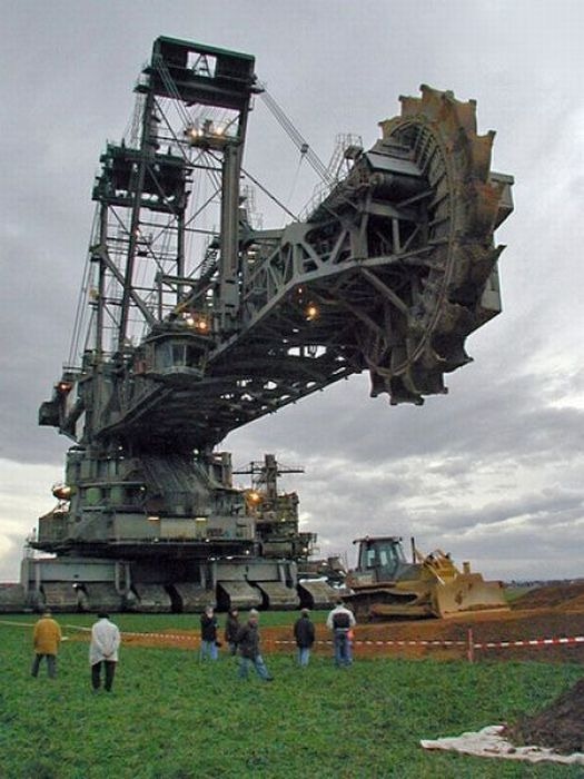 the biggest vehicle