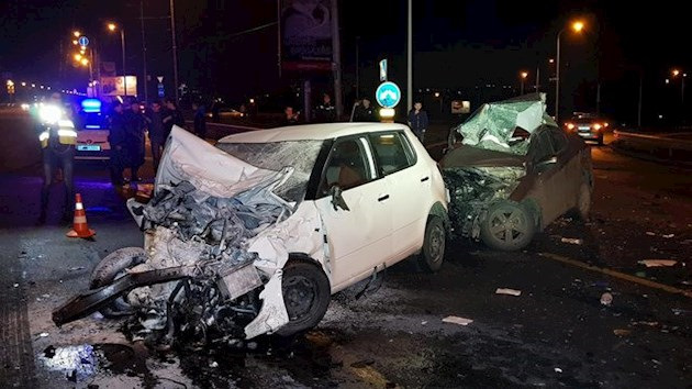 Фото в бортжурнале Hyundai Elantra (5G)