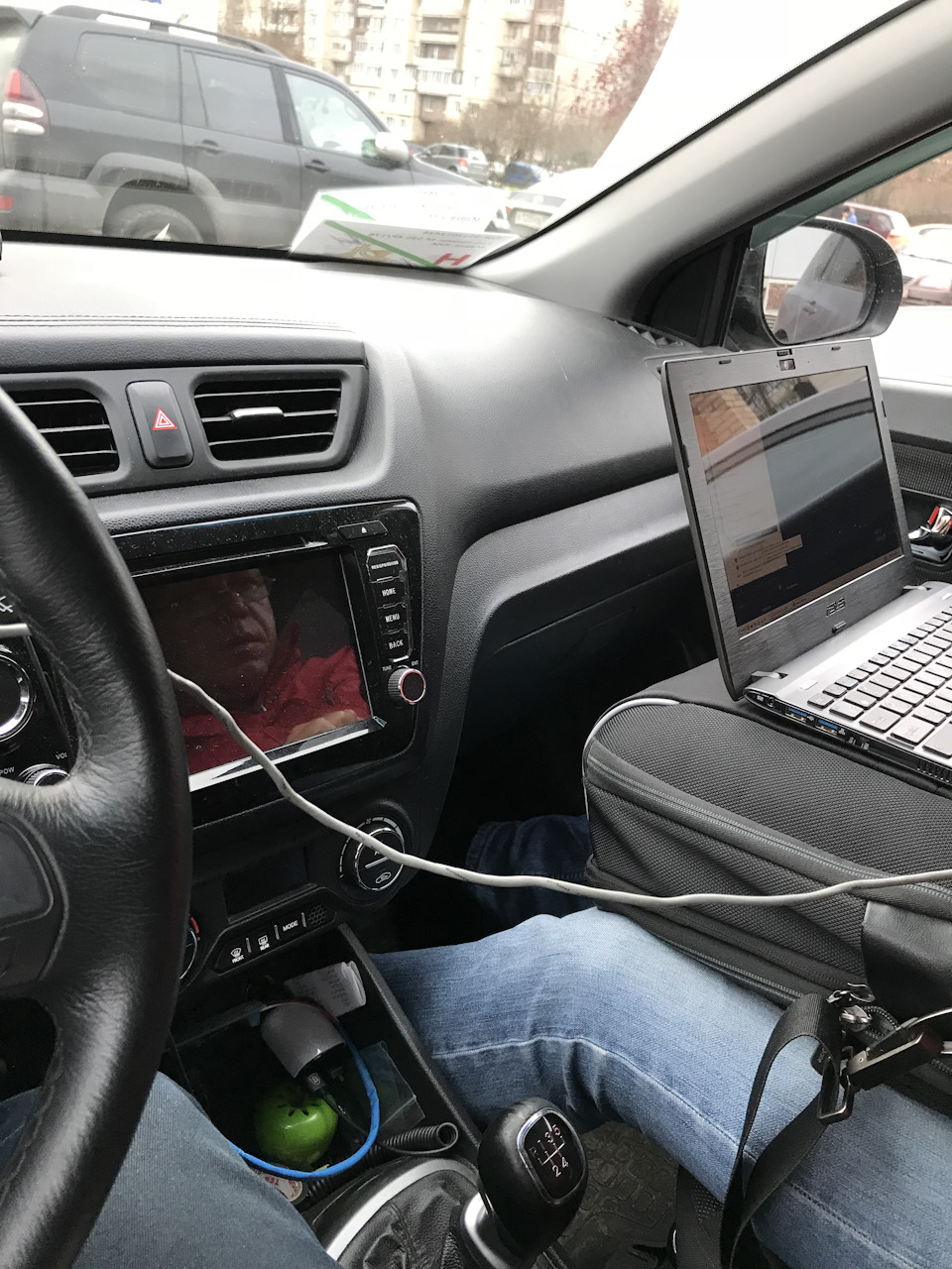 20 — KIA Rio (3G)